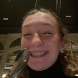 Meet your Posher, Lula